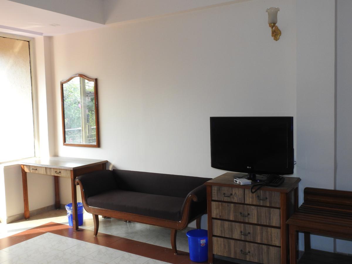 Goa Highridge Residency Hotel Panaji Buitenkant foto