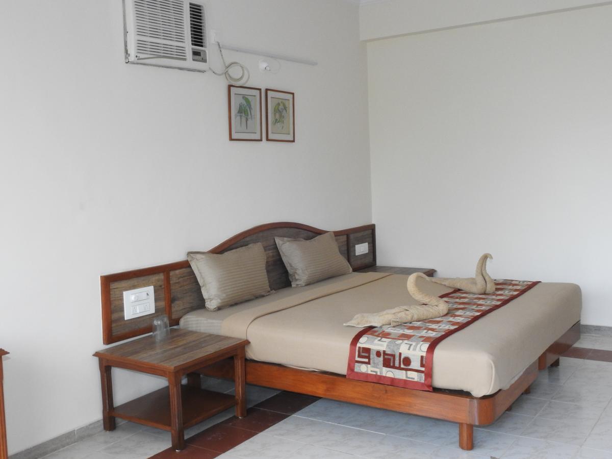 Goa Highridge Residency Hotel Panaji Buitenkant foto
